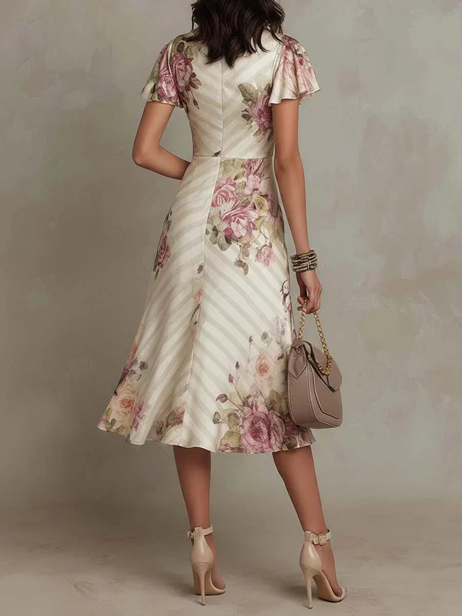 floral ruched wrap dress Have a stylish summer in this Peplum Hem Ruched Wrap Dress in Green Floral The wrap top and ruched skirt detail are everything