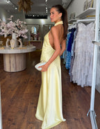 ZEYNEP | Elegant Satin Maxi Dress with Halter Neckline